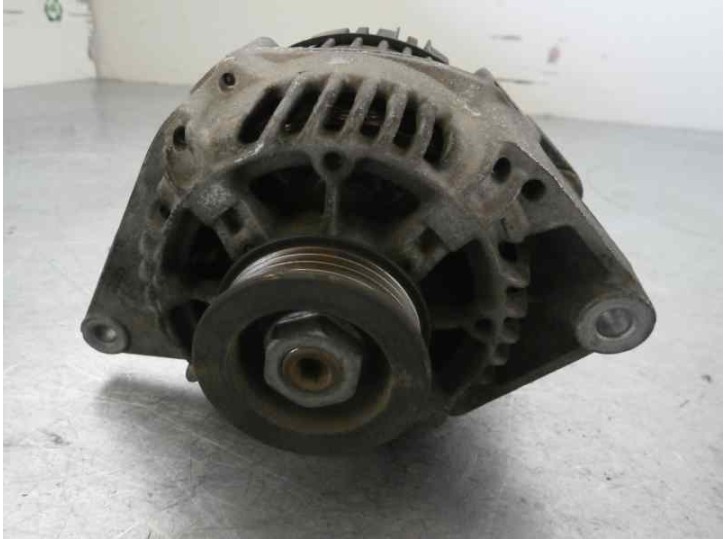 Recambio de alternador para renault twingo (co6) 1.3 (c063/64) referencia OEM IAM 2541603B 7700859724 VALEO