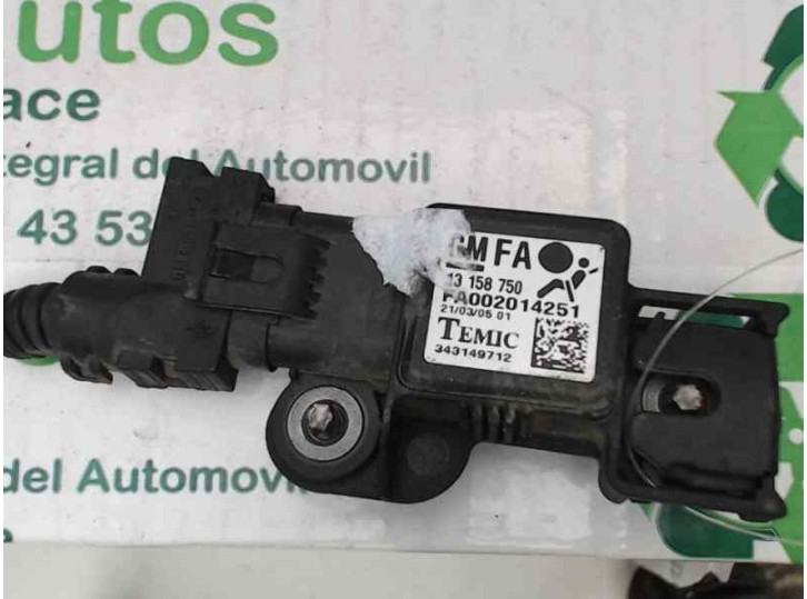 Recambio de sensor airbag para opel astra h berlina cosmo referencia OEM IAM 13158750 FA002014251 