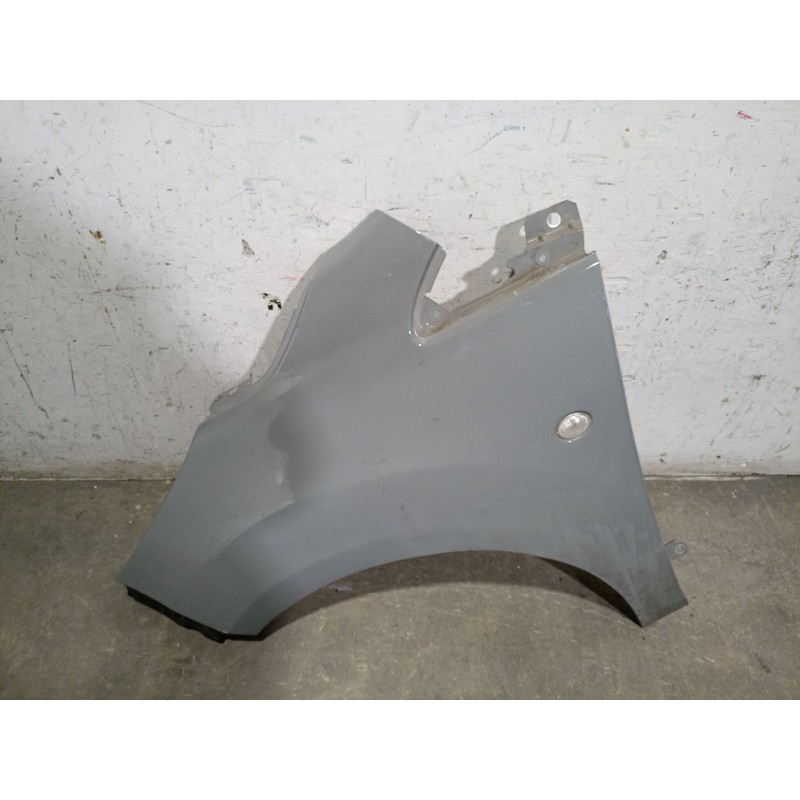 Recambio de aleta delantera izquierda para ford ka (ru8) 1.2 referencia OEM IAM 1673512 1673512 