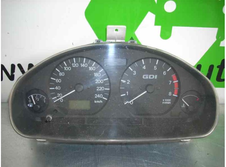 Replacement instrument cluster for Mitsubishi Carisma Berlina 5 (DA0) 1800 GDI LX OEM IAM reference MR308415 