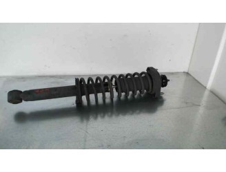 Recambio de amortiguador trasero derecho para mitsubishi carisma berina 5 (da0) 1800 gdi lx referencia OEM IAM MR910775 62660B10
