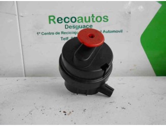 Recambio de motor tapa deposito combustible para mercedes-benz clase e (w124) berlina 2.6 referencia OEM IAM M103940 M103940 