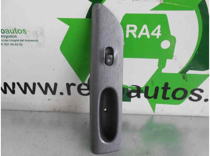 Recambio de mando elevalunas delantero derecho para renault laguna (b56) 2.2 turbodiesel referencia OEM IAM 7700417485 