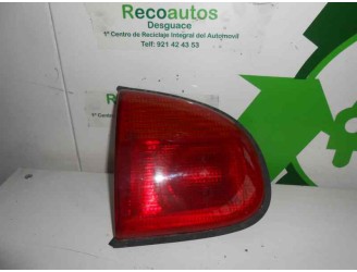 Recambio de piloto trasero derecho para ford escort berlina/turnier bravo lim. referencia OEM IAM 93AG15K258 5 PUERTAS PORTON