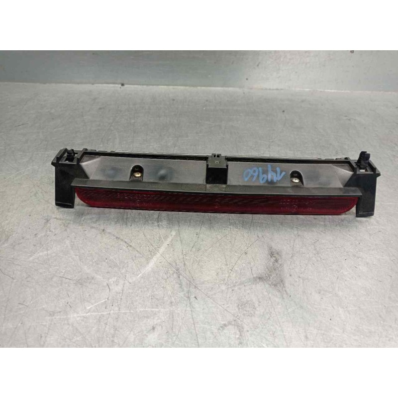 Recambio de luz central de freno para lancia phedra (180) 2.2 jtd cat referencia OEM IAM 1489380080  