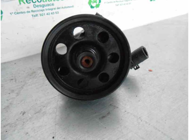Recambio de bomba servodireccion para ford focus berlina (cak) ambiente referencia OEM IAM 1371089 1358497 
