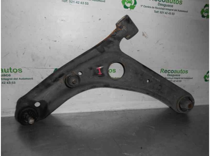 Recambio de brazo suspension inferior delantero izquierdo para toyota yaris (ncp1/nlp1/scp1) 1.4 turbodiesel cat referencia OEM 