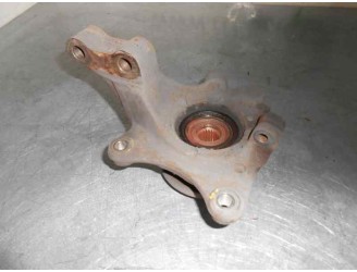 Recambio de mangueta delantera derecha para renault 21 berlina (b/l48) 2.0 referencia OEM IAM 7700796795  