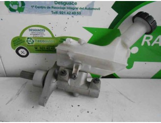 Recambio de bomba freno para renault clio iii 1.2 referencia OEM IAM W1377JT8 ATE 8200304083A