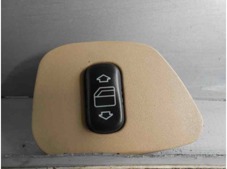 Recambio de mando elevalunas trasero derecho para mercedes-benz clase e (w210) familiar 3.2 v6 18v cat referencia OEM IAM 501C13