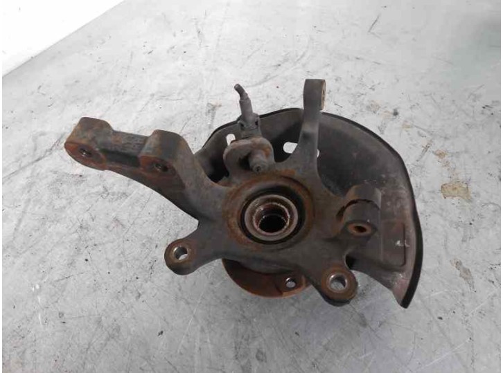 Recambio de mangueta delantera derecha para daewoo nubira berlina 1.6 cat referencia OEM IAM 96300029 