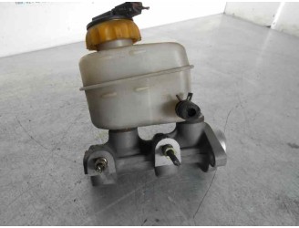 Recambio de bomba freno para daewoo nubira berlina 1.6 cat referencia OEM IAM  2383SAMSUN8 