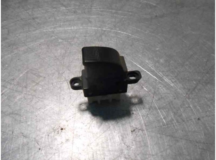 Recambio de mando elevalunas trasero derecho para mazda 6 berlina (gg) 2.0 diesel cat referencia OEM IAM 