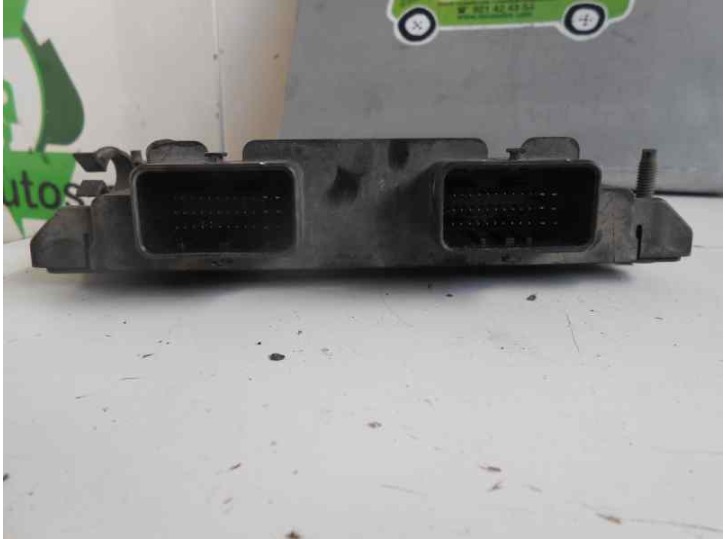Replacement engine ECU for Citroën Xsara sedan 1.9 D SX OEM IAM reference 9646677980 R04080031B LUCAS