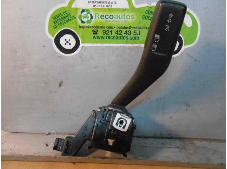 Recambio de mando luces para seat leon (1p1) 1.9 tdi referencia OEM IAM   