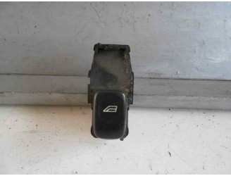 Recambio de mando elevalunas trasero derecho para volvo s60 berlina 2.4 diesel cat referencia OEM IAM 8685288 