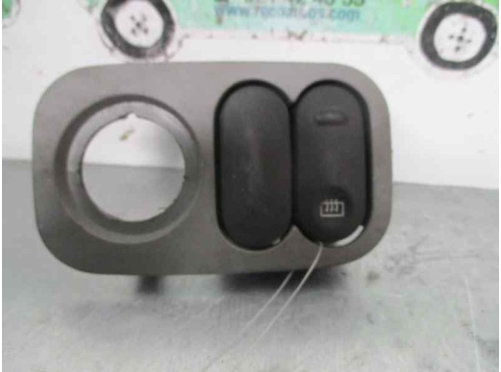 Recambio de boton luneta para renault kangoo (f/kc0) expression oasis referencia OEM IAM 7700803531F  