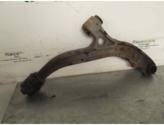 Replacement front lower left suspension arm for Chrysler Voyager (GS) 2.4 SE OEM IAM reference 