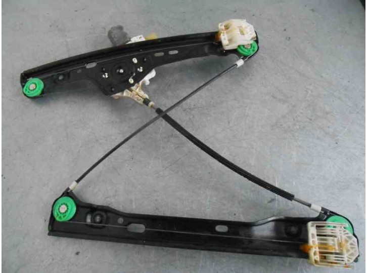 Recambio de elevalunas delantero izquierdo para bmw serie 3 berlina (e90) 320d referencia OEM IAM 51337140587 6 PINES 5 PUERTAS.