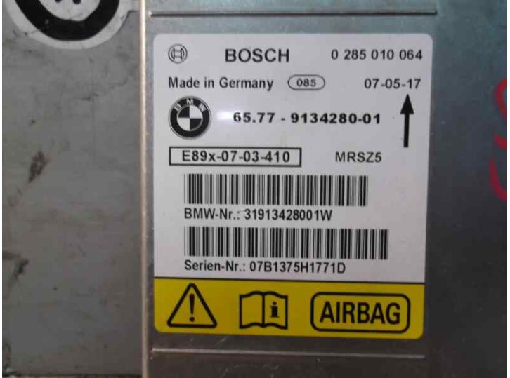 Replacement airbag control unit for BMW 3 Series sedan (E90) 320d OEM IAM reference 6577913428001 0285010064 BOSCH