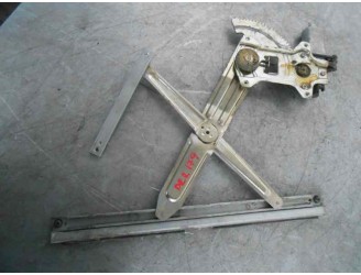 Recambio de elevalunas delantero derecho para suzuki swift sf berlina (ma) 1.3 cat referencia OEM IAM  2 PINES 3 PUERTAS.