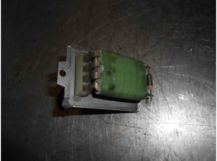 Replacement heater resistor for Seat Cordoba Sedan (6K2) 1.9 TDI OEM IAM reference H178387752E VALEO