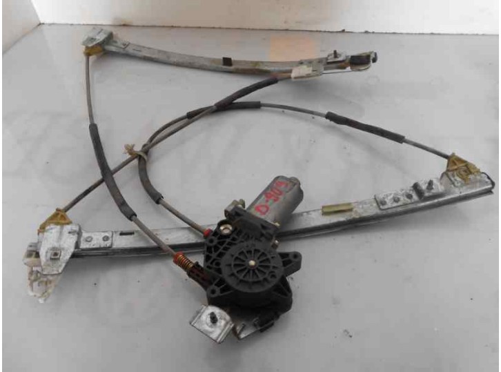 Recambio de elevalunas delantero derecho para citroën xsara berlina 1.9 turbodiesel referencia OEM IAM 2 PINES 3 PUERTAS