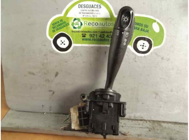 Recambio de mando luces para toyota yaris (ncp1/nlp1/scp1) 1.3 16v cat referencia OEM IAM 173648 