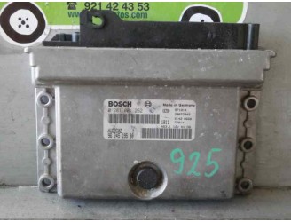 Recambio de centralita motor uce para citroën xantia berlina 1.9 turbodiesel referencia OEM IAM 9624519580 0281001262 BOSCH