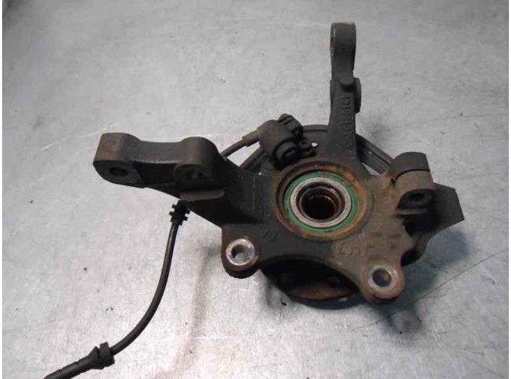 Recambio de mangueta delantera izquierda para chrysler voyager (rg) 2.5 crd se grand voyager referencia OEM IAM 04694953AB  