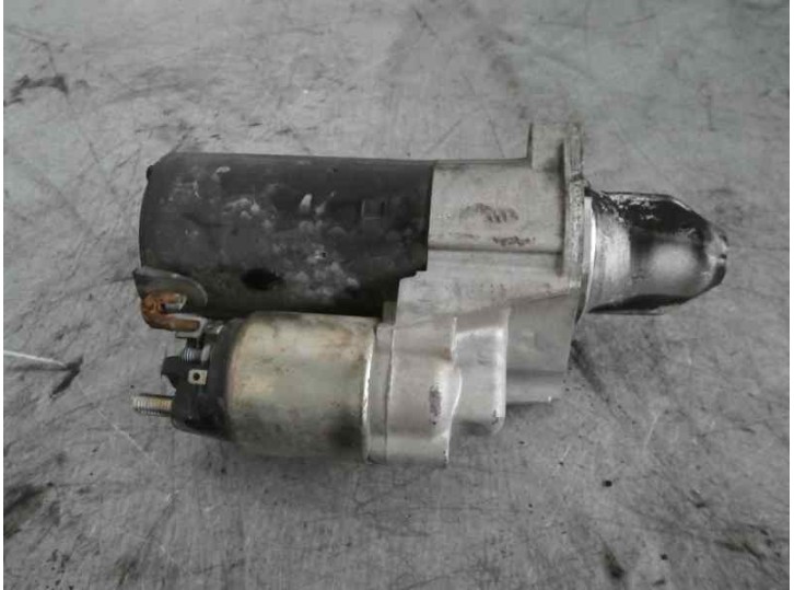 Replacement starter motor for Mercedes-Benz E-Class (W211) saloon E 280 OEM IAM reference A0061510501 001108403 BOSCH