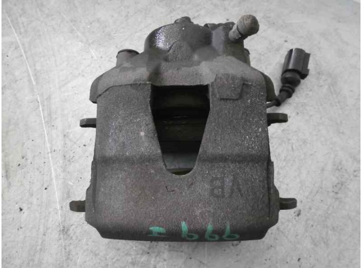 Replacement front left brake caliper for Volkswagen Polo (9N3) GT OEM IAM reference 