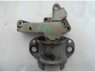 Recambio de soporte motor para renault clio i phase iii 1.2 referencia OEM IAM 7700415087 