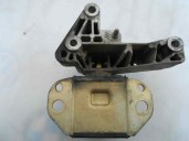 Recambio de soporte motor para renault clio i phase iii 1.2 referencia OEM IAM 7700415087  