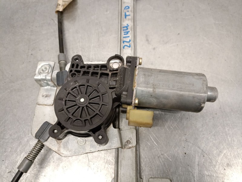 Recambio de elevalunas trasero derecho para bmw 3 touring (e46) 320 d referencia OEM IAM 67628362065 67628362065 