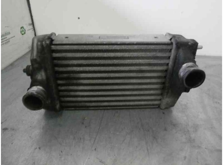 Recambio de intercooler para chrysler voyager (rg) 2.5 crd se grand voyager referencia OEM IAM 83403D0902 868503A VALEO