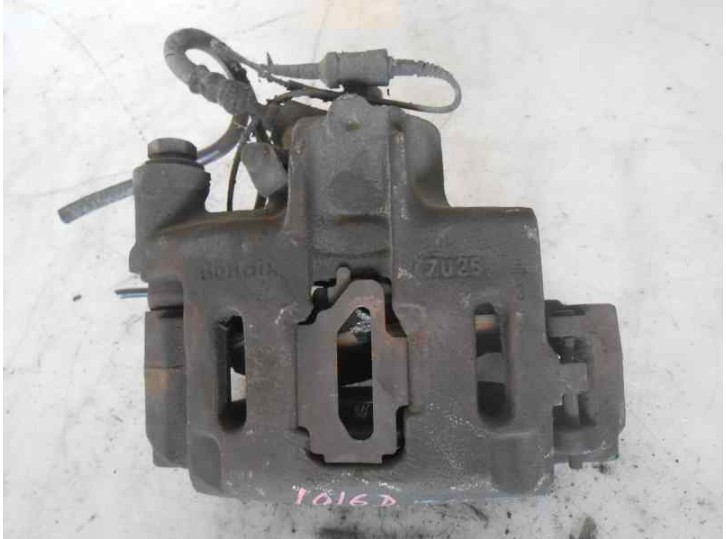 Recambio de pinza freno delantera derecha para ford focus berlina (cak) 1.6 16v cat referencia OEM IAM 795670 BENDIX