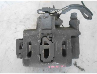 Replacement front left brake caliper for Ford Focus sedan (CAK) 1.6 16V cat OEM IAM reference 795669 BENDIX
