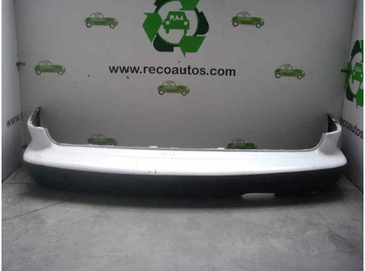 Recambio de paragolpes trasero para chrysler voyager (gs) 2.4 cat referencia OEM IAM BLANCO 5 PUERTAS