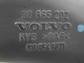 Replacement pipe for Volvo S40 saloon 2.0 turbo cat OEM IAM reference 30865202 30854687 