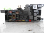 Recambio de caja reles / fusibles para volvo v70 familiar 2.4 cat referencia OEM IAM 9452993 518322110 