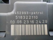 Recambio de caja reles / fusibles para volvo v70 familiar 2.4 cat referencia OEM IAM 9452993 518322110 