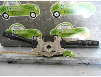 Recambio de mando luces para toyota avensis berlina (t 22) 1.6 16v referencia OEM IAM 