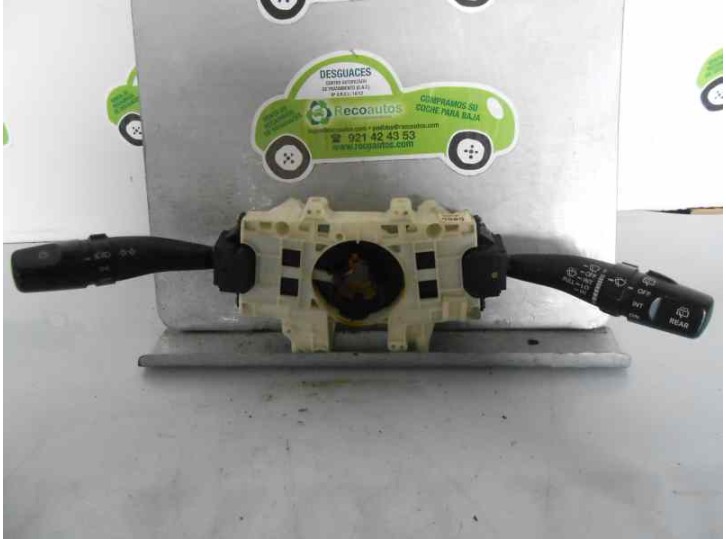 Recambio de mando luces para kia cerato 1.5 crdi referencia OEM IAM 