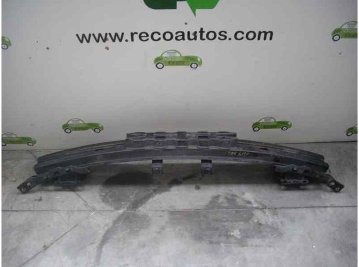 Recambio de refuerzo paragolpes delantero para kia cerato 1.5 crdi referencia OEM IAM 865302F000 DE HIERRO 