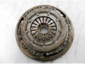 Recambio de kit embrague para opel astra g berlina club referencia OEM IAM 699166  VALEO