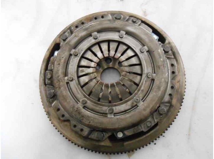 Recambio de kit embrague para opel astra g berlina club referencia OEM IAM 699166  VALEO