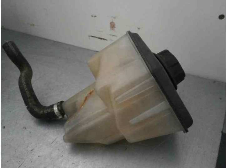 Recambio de deposito expansion para volvo s40 berlina 2.0 turbo cat referencia OEM IAM 
