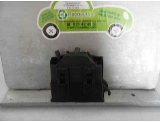 Recambio de caja reles / fusibles para ford fiesta (cbk) ambiente referencia OEM IAM 90506262 GM