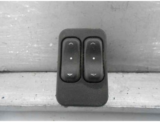 Recambio de mando elevalunas delantero izquierdo para opel corsa c essentia referencia OEM IAM 13363202 DELPHI